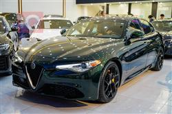 الفا روميو Giulia